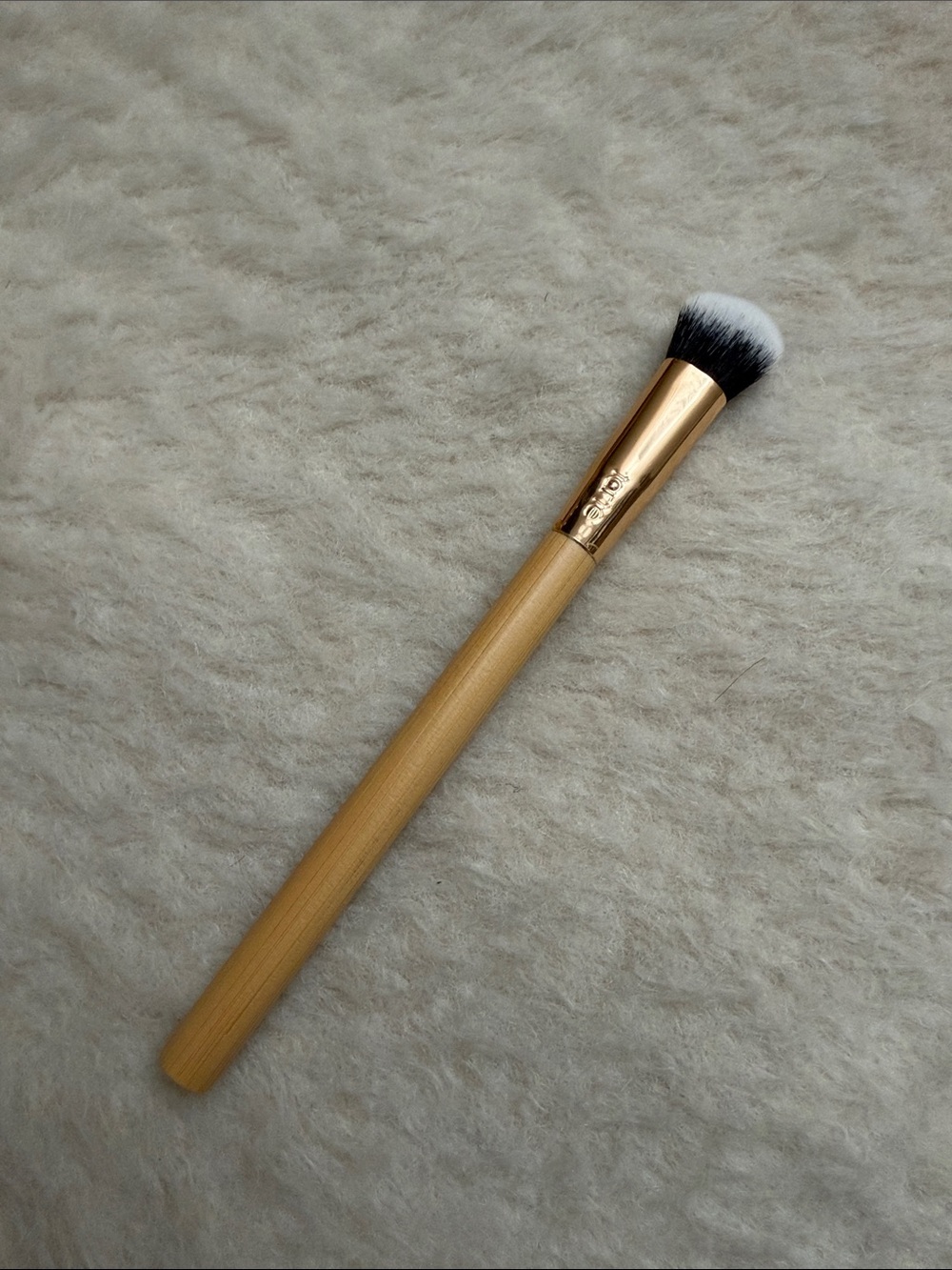 Tarte concealer paw brush